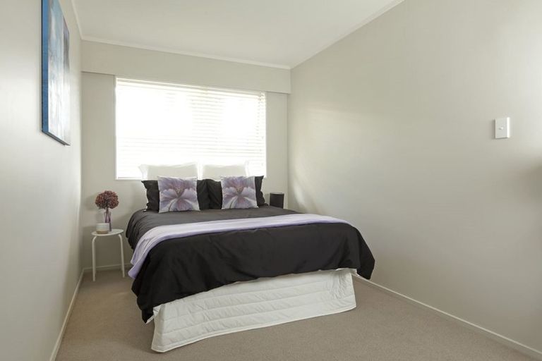 Photo of property in 7/1 Pine Street, New Lynn, Auckland, 0600