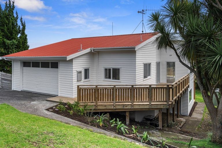 Photo of property in 8 Meander Drive, Welcome Bay, Tauranga, 3112