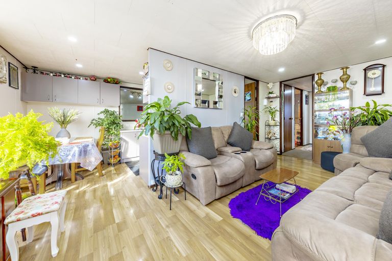 Photo of property in 8/30 Gifford Road, Papatoetoe, Auckland, 2025