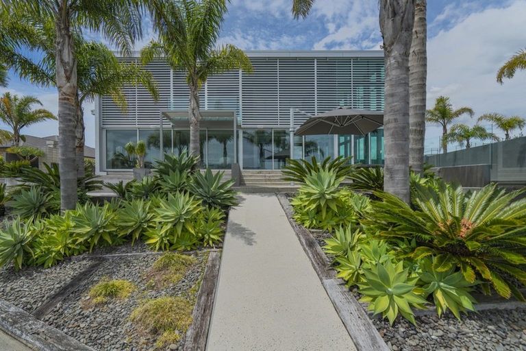 Photo of property in 25 Arawa Lane, Whitianga, 3510