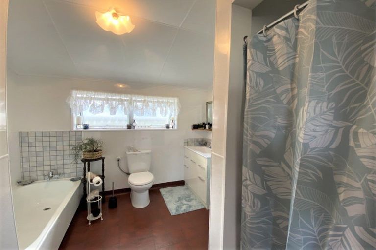 Photo of property in 3 Rawhiti Street, Dannevirke, 4930