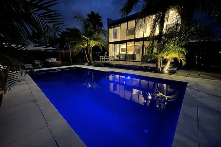 Photo of property in 4 Halyard Place, Te Atatu Peninsula, Auckland, 0610