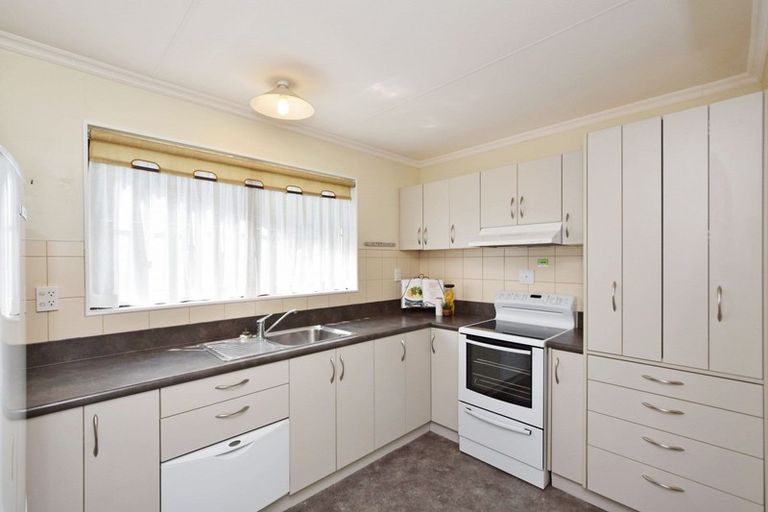 Photo of property in 39 Layard Street, Windsor, Invercargill, 9810