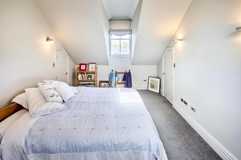 Photo of property in 40d Agra Crescent, Khandallah, Wellington, 6035