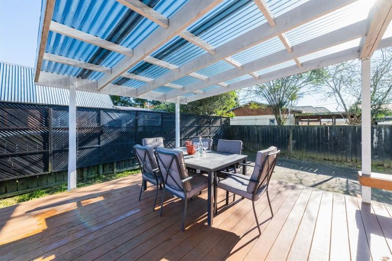 Photo of property in 13 Forest Hill Road, Henderson, Auckland, 0612