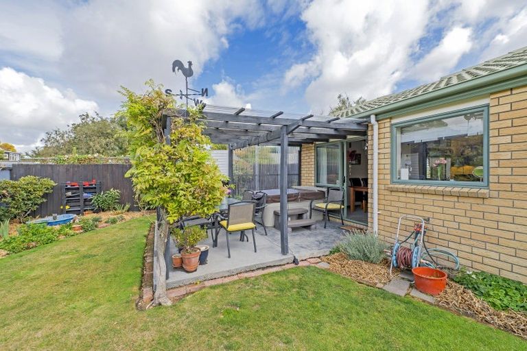 Photo of property in 8a Johnston Street, Leeston, 7632