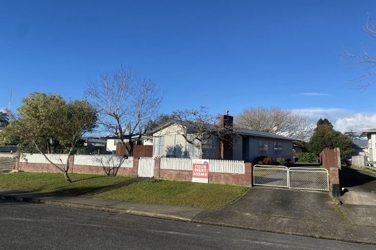 Photo of property in 58 Riverpark Crescent, Henderson, Auckland, 0610