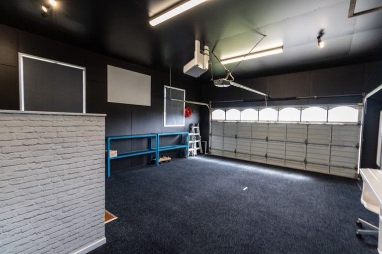 Photo of property in 78 Moeraki Road, Maoribank, Upper Hutt, 5018