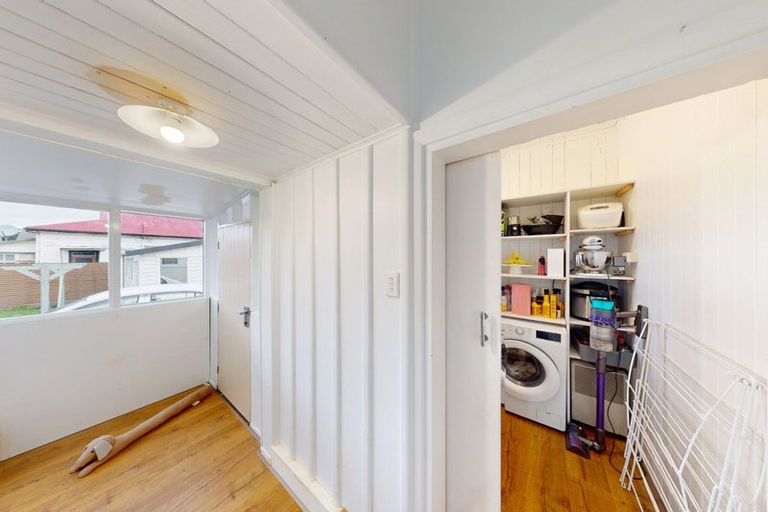 Photo of property in 2 Koromiko Avenue, Roslyn, Palmerston North, 4414