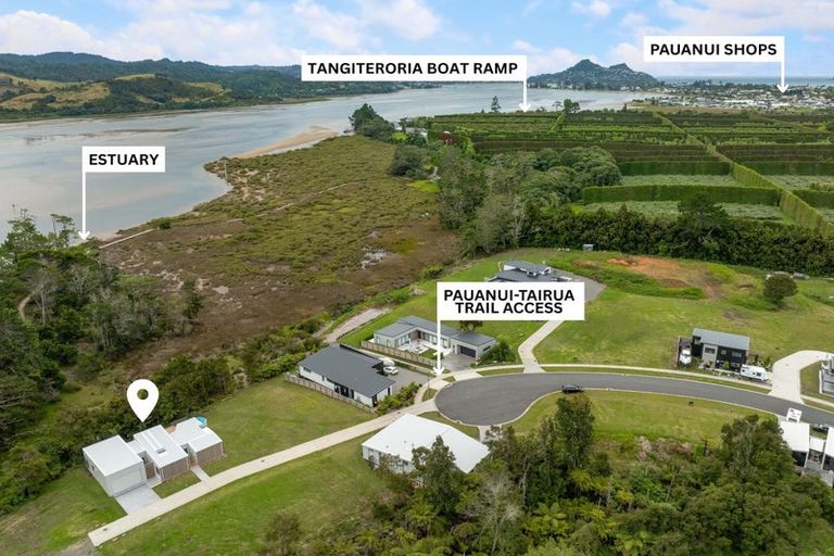 Photo of property in 6 Inspired Way, Pauanui, 3579