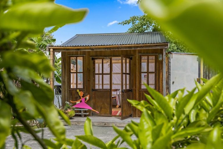 Photo of property in 968 Kaipara Flats Road, Kaipara Flats, Warkworth, 0984