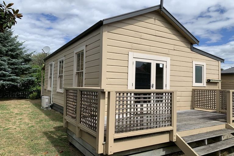 Photo of property in 137 Tiro Tiro Road, Levin, 5510