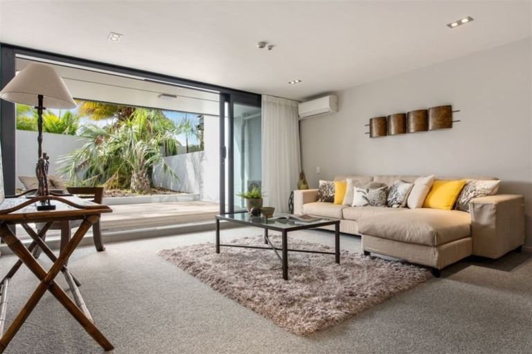 Photo of property in 3-01/424 Maunganui Road, Mount Maunganui, 3116