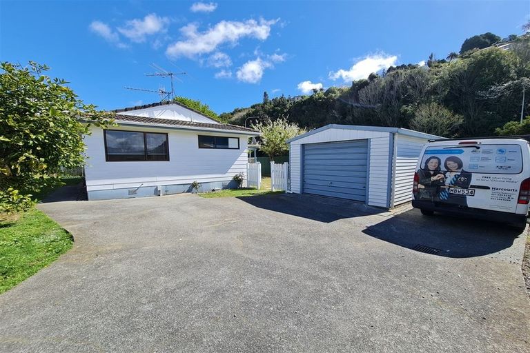 Photo of property in 19 Owen Street, Belmont, Lower Hutt, 5010