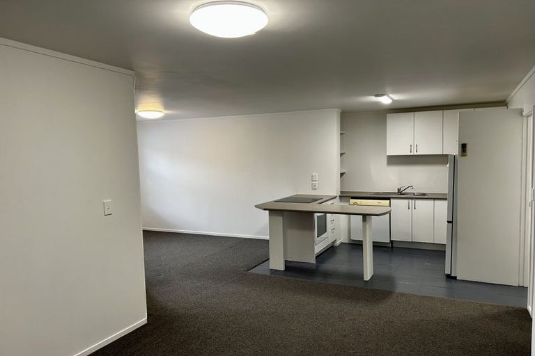 Photo of property in 9 Ramoana Mews, Shelly Park, Auckland, 2014