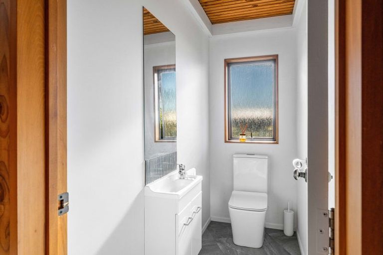 Photo of property in 8 Grey Avenue, Tairua, 3508