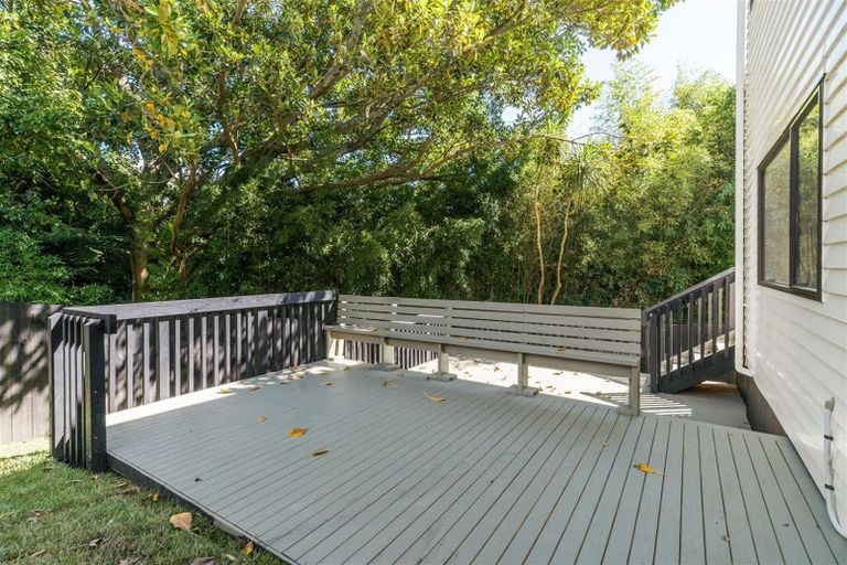 Photo of property in 9c Christina Avenue, Te Atatu South, Auckland, 0602