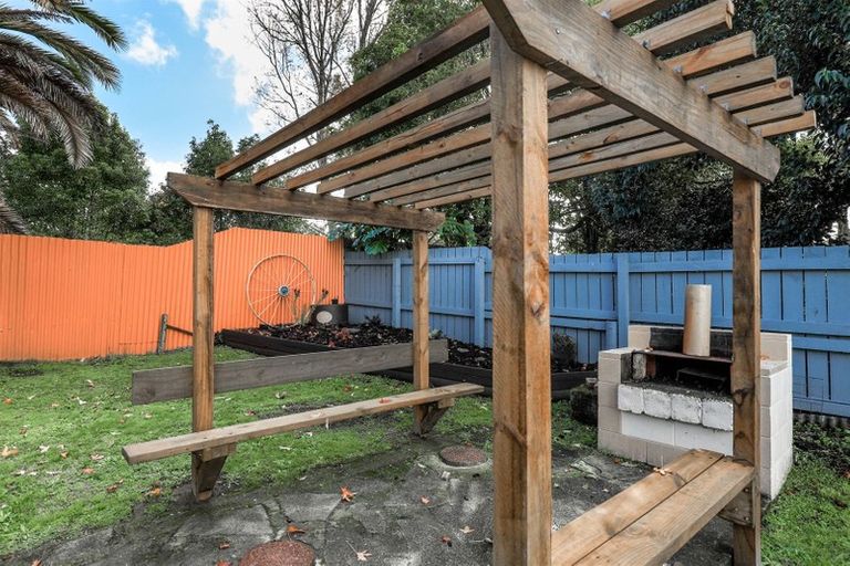 Photo of property in 115 Hakanoa Street, Huntly, 3700