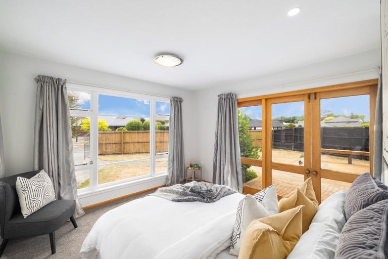 Photo of property in 58 Waitikiri Drive, Parklands, Christchurch, 8083