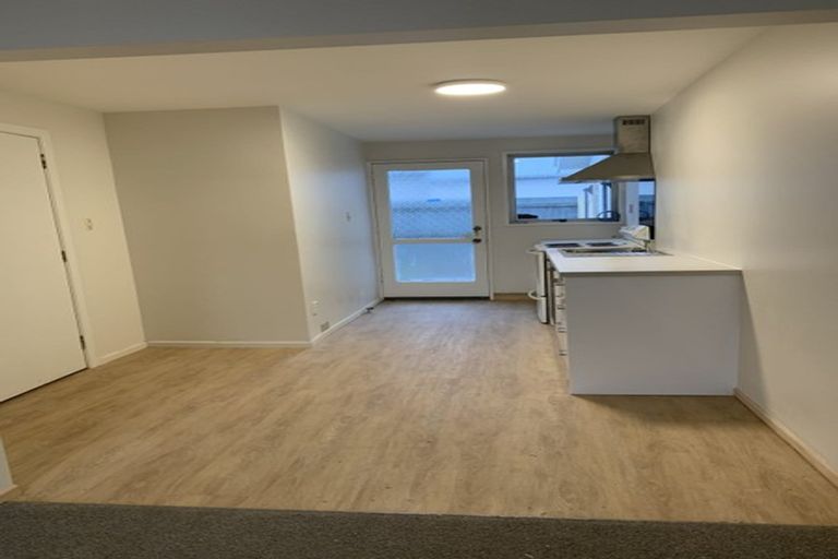 Photo of property in 2/107 Huxley Street, Sydenham, Christchurch, 8023