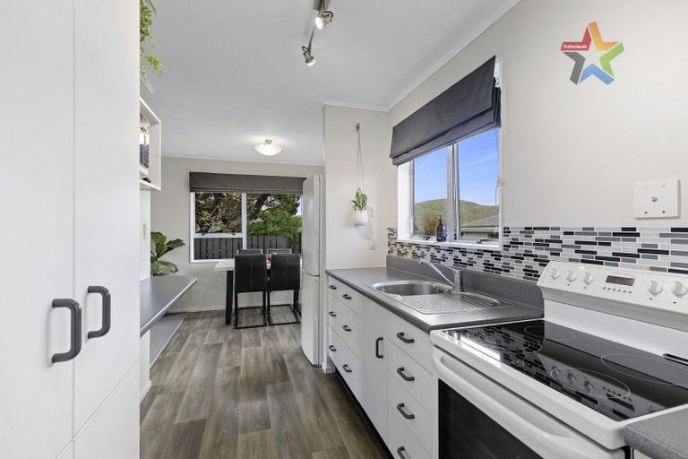 Photo of property in 41 Outram Grove, Kelson, Lower Hutt, 5010
