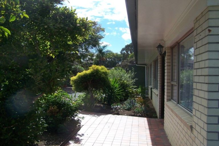 Photo of property in 6a Udys Road, Pakuranga, Auckland, 2010