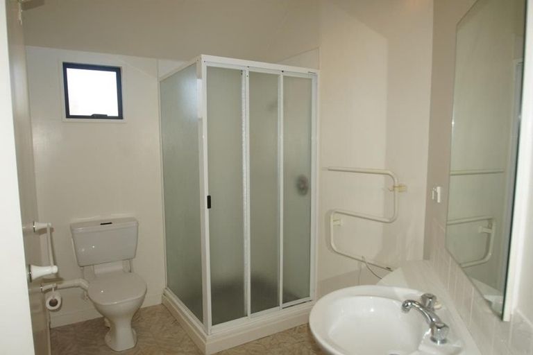 Photo of property in 13a Wiggins Street, Sumner, Christchurch, 8081