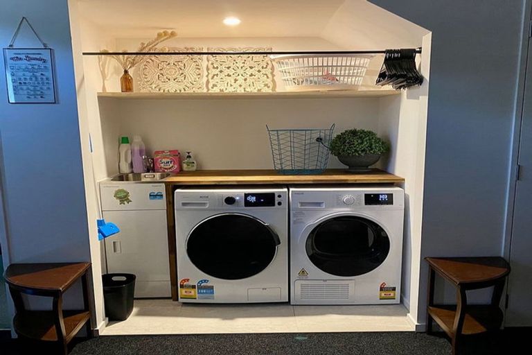 Photo of property in 20 Ambar Ridge Avenue, Massey, Auckland, 0614