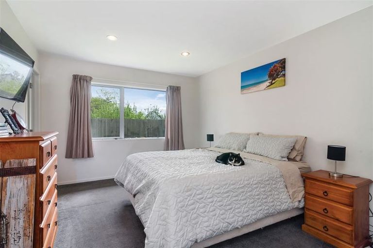 Photo of property in 32e Robinson Avenue, Holdens Bay, Rotorua, 3010