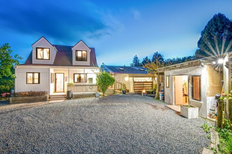 Photo of property in 295 Kanohi Road, Kaukapakapa, 0873