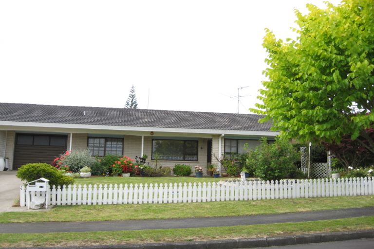 Photo of property in 5 Reidy Place, Pukekohe, 2120