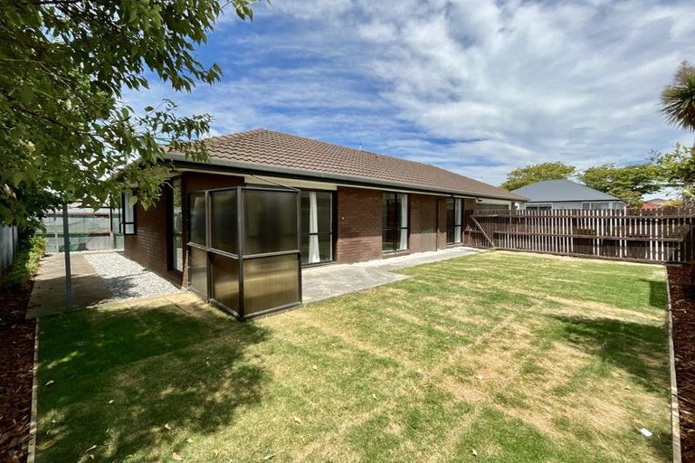 Photo of property in 232 Harewood Road, Bishopdale, Christchurch, 8053