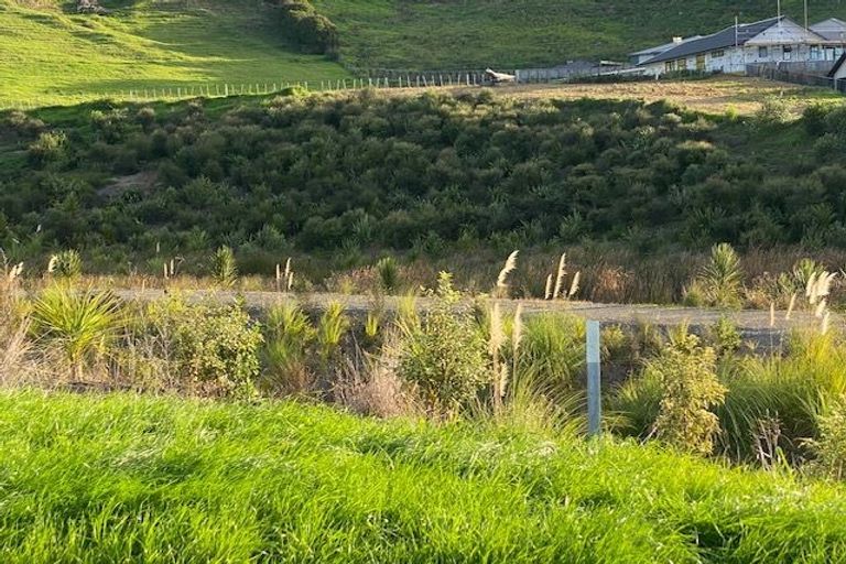 Photo of property in 1 Adler Drive, Ohauiti, Tauranga, 3112