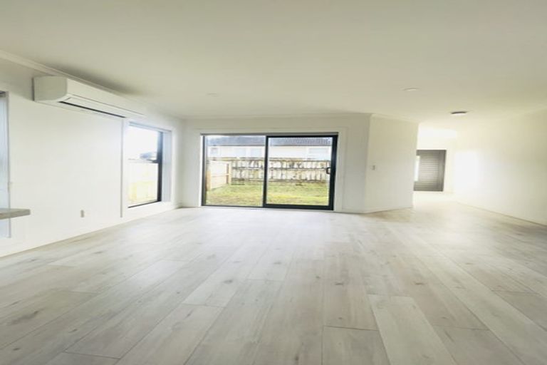 Photo of property in 21b Awatere Street, Clover Park, Auckland, 2023