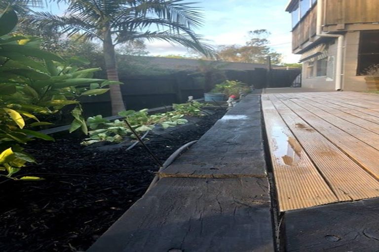 Photo of property in 36 Stanley Road, Glenfield, Auckland, 0629