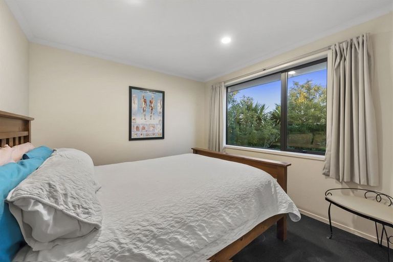 Photo of property in 8 Ashbourne Lane, Dinsdale, Hamilton, 3204