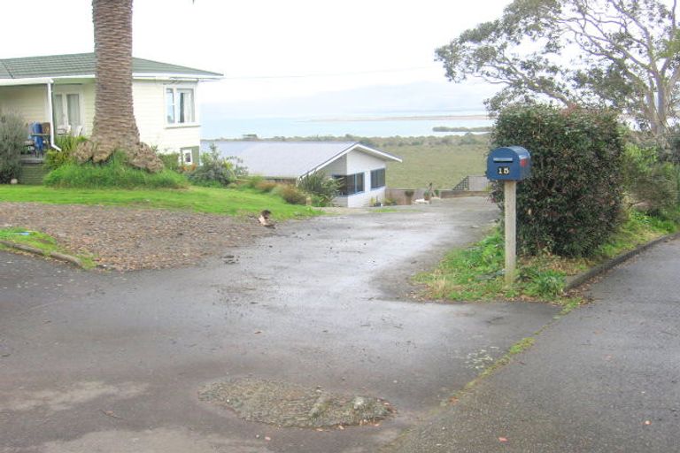 Photo of property in 15 Pine Park Road, Onerahi, Whangarei, 0110