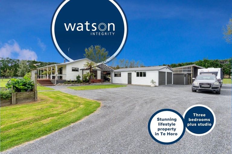 Photo of property in 28 Horotane Valley Road, Heathcote Valley, Christchurch, 8022