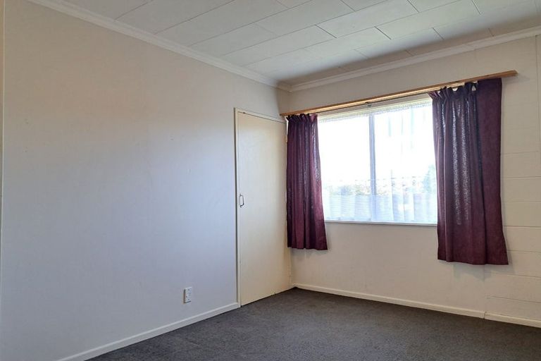 Photo of property in 102 Martin Street, Wallaceville, Upper Hutt, 5018