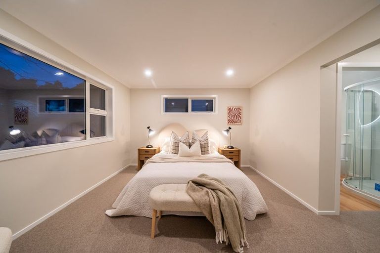 Photo of property in 70a Heretaunga Square, Silverstream, Upper Hutt, 5019