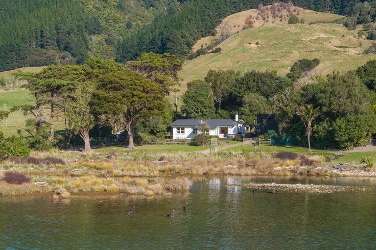 Photo of property in 793 Hopai Road, Manaroa, Picton, 7282