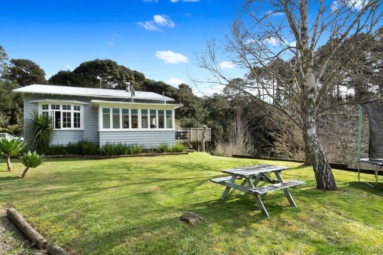Photo of property in 1245 East Coast Road, Redvale, Albany, 0794