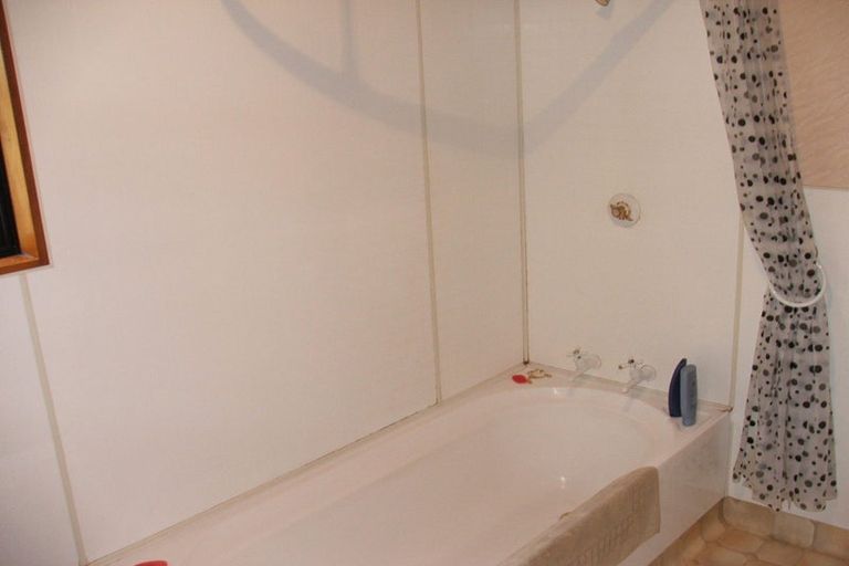 Photo of property in 171a Broderick Road, Johnsonville, Wellington, 6037