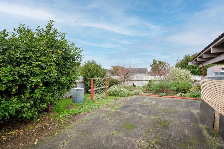 Photo of property in 14 Whittaker Street, Foxton, 4814