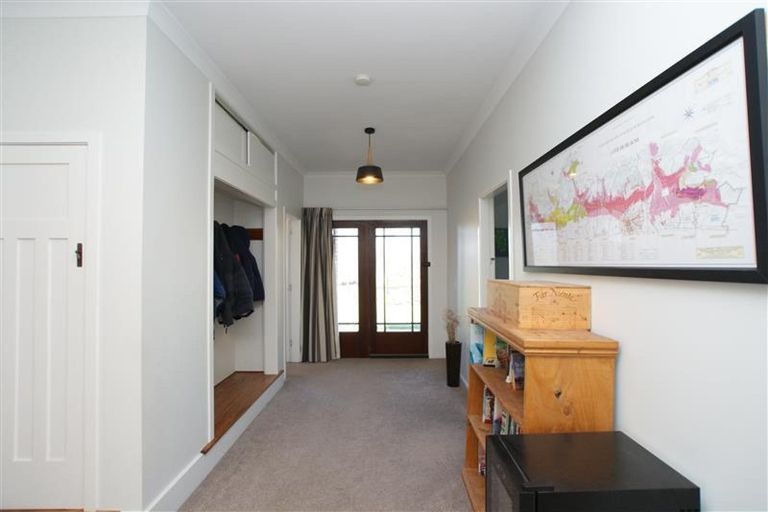 Photo of property in 71 Alma Street North, Renwick, 7204