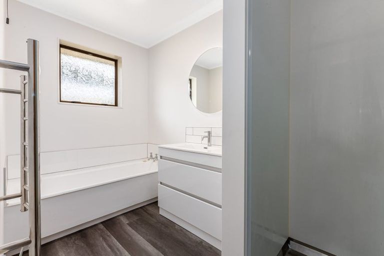 Photo of property in 1/10 James Street, Plimmerton, Porirua, 5026