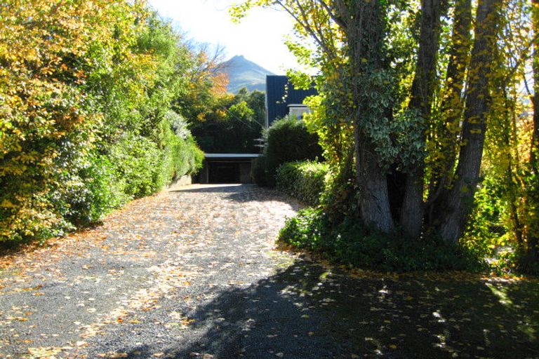 Photo of property in 5 Cresswell Avenue, Governors Bay, Lyttelton, 8971