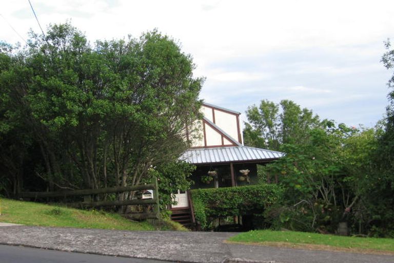 Photo of property in 170a Glengarry Road, Glen Eden, Auckland, 0602