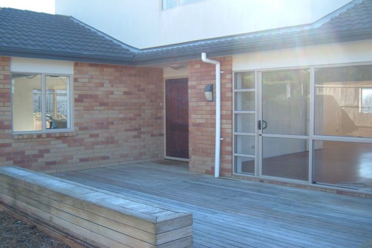 Photo of property in 17a Tomo Street, New Lynn, Auckland, 0600