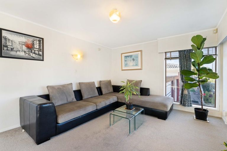 Photo of property in 4/24 Alfriston Road, Manurewa East, Auckland, 2102